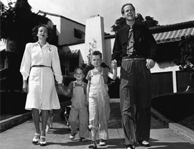 Left to Right: Helen, Dick, Peter and Dan Duryea (1946)