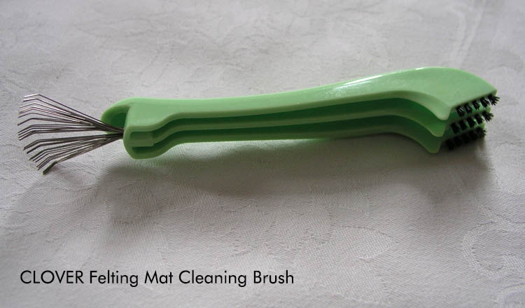 Clover Needle Felting Mat Cleaning Brush