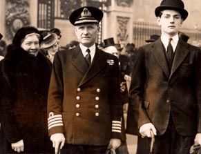 Eleanor, Jack and Charles Jauncey at Buckingham Palace (1943)